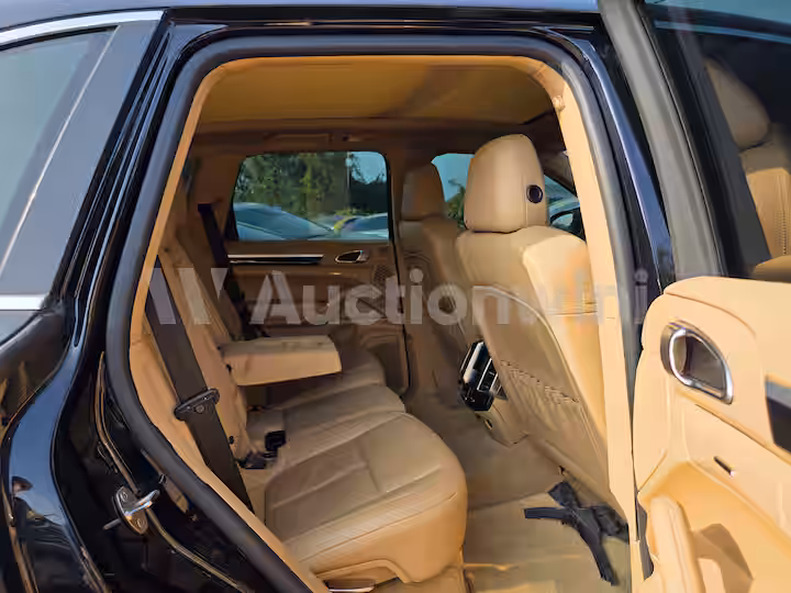 Porsche Cayenne 2013 — 5