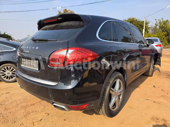 Porsche Cayenne 2013 — 7