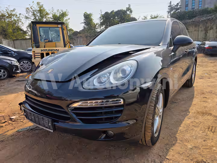 Porsche Cayenne 2013 — 8