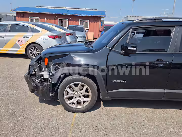 Jeep Renegade 2018 — 3