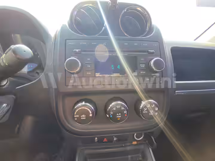 Jeep Compass 2012 — 23