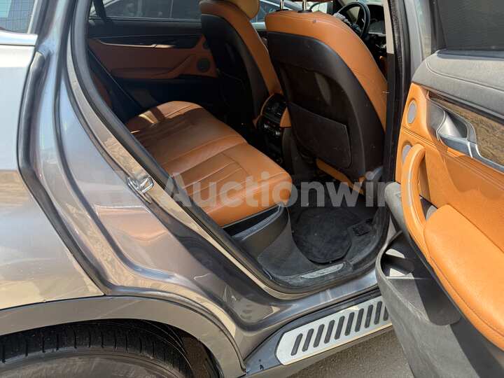 BMW X6 2017 — 40