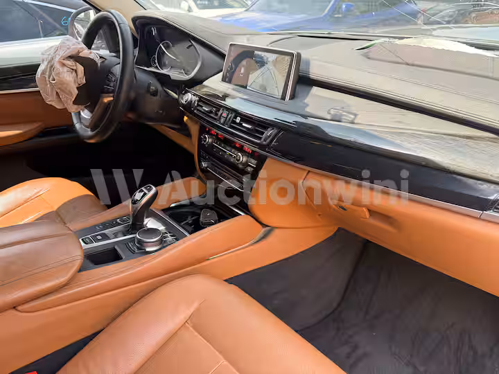 BMW X6 2017 — 48