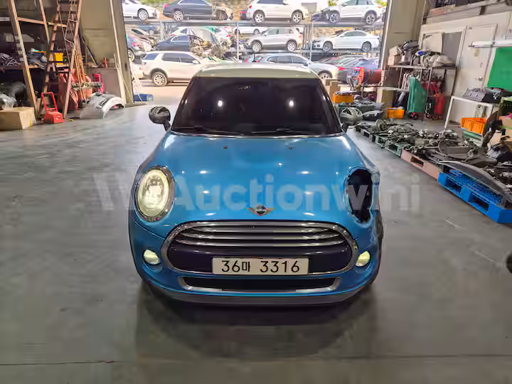 Mini Cooper 2017 — 3