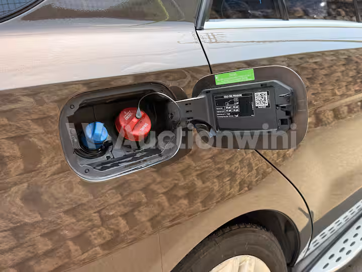 Mercedes Benz GLE Class 2018 — 10