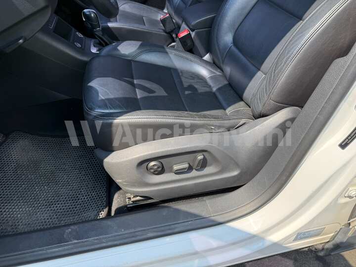 Volkswagen Tiguan 2014 — 28