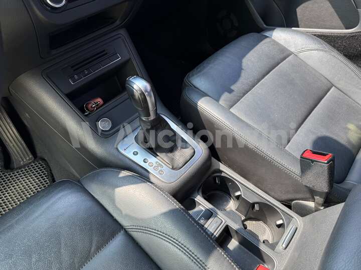 Volkswagen Tiguan 2014 — 33