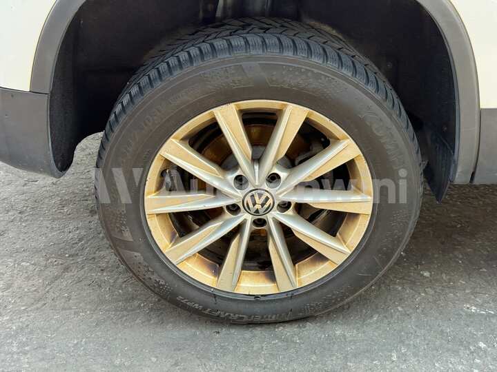 Volkswagen Tiguan 2014 — 50