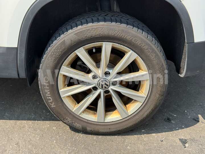Volkswagen Tiguan 2014 — 53