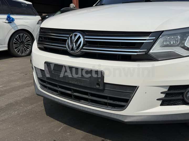 Volkswagen Tiguan 2014 — 9