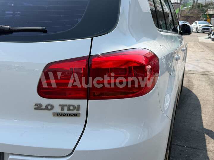 Volkswagen Tiguan 2014 — 10