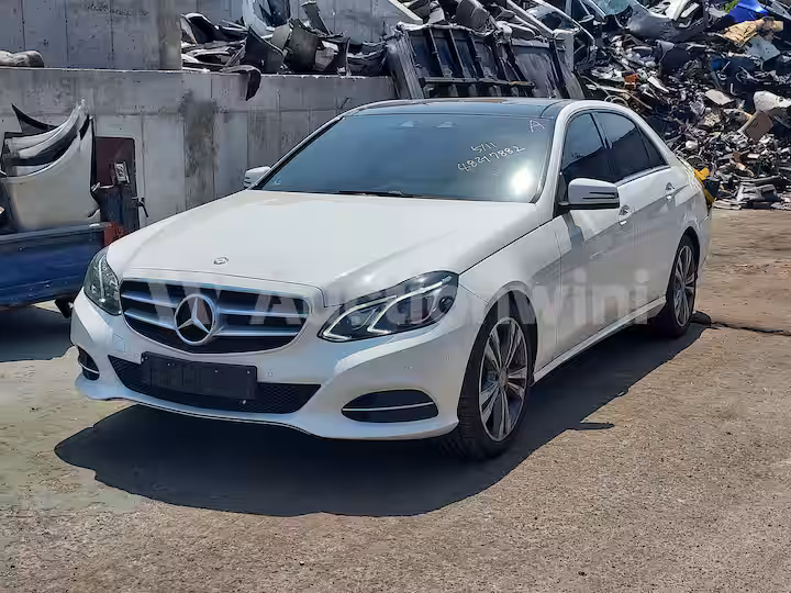 Mercedes Benz E Class 2015 — 2