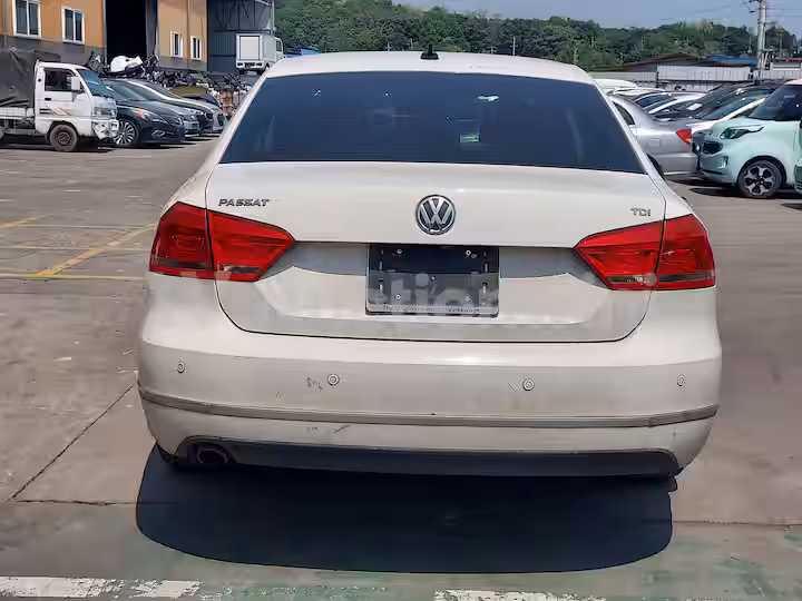 Volkswagen Passat 2015 — 4