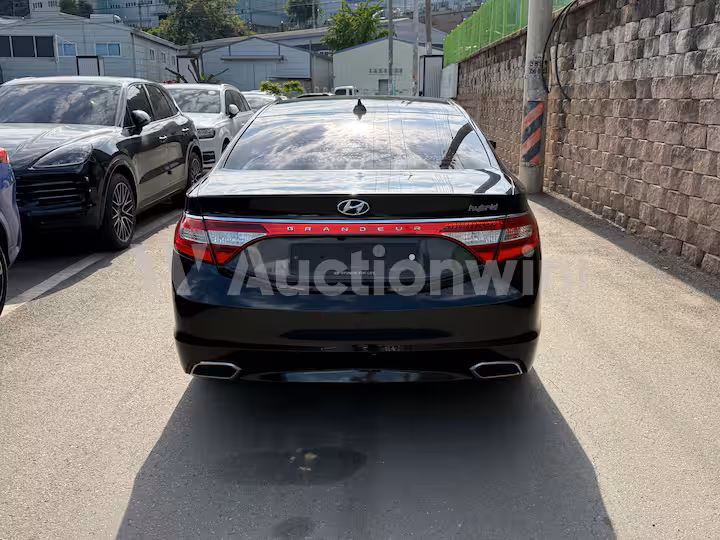 Hyundai Grandeur 2017 — 5