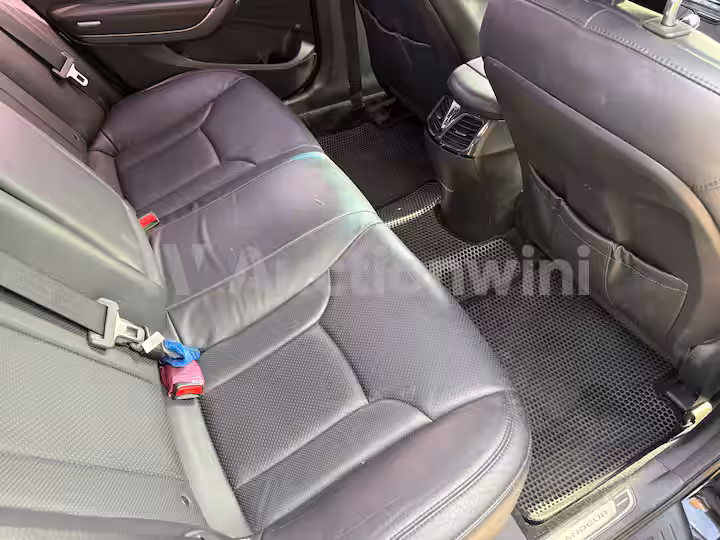 Hyundai Grandeur 2017 — 43