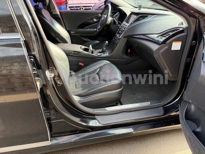 Hyundai Grandeur 2017 — 47