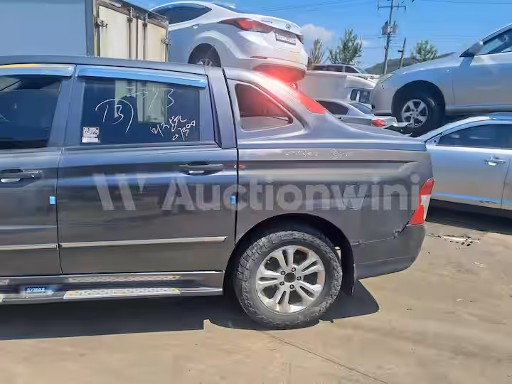 KGM (Ssangyong) Korando 2014 — 3