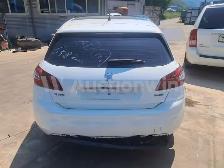 Peugeot 308 2015 — 4