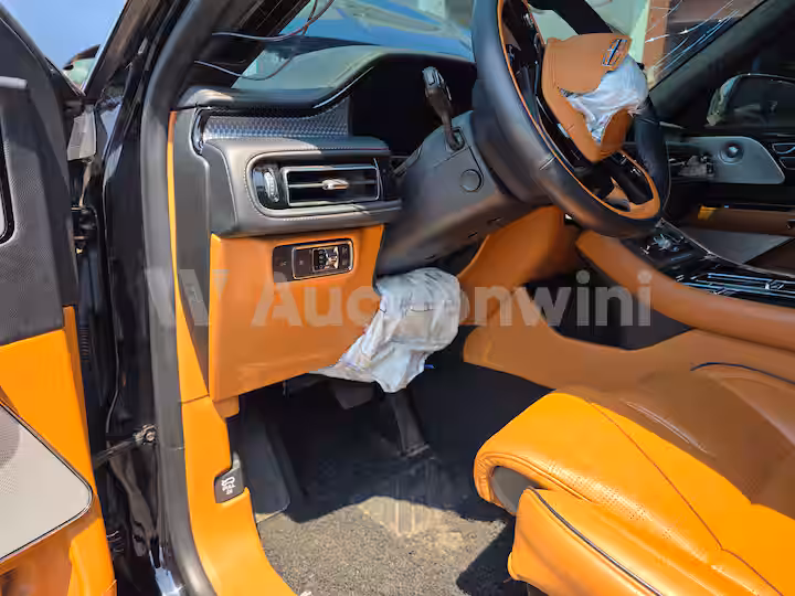 Lincoln Aviator 2021 — 23