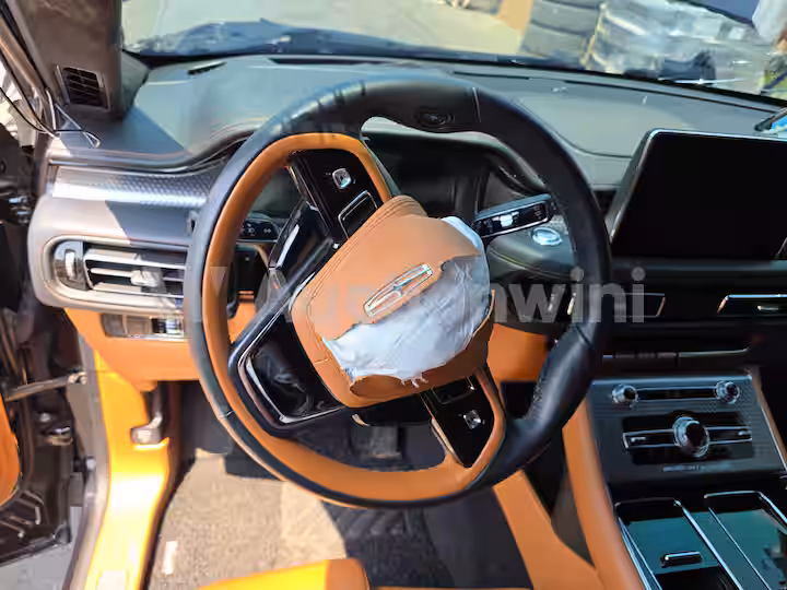 Lincoln Aviator 2021 — 27