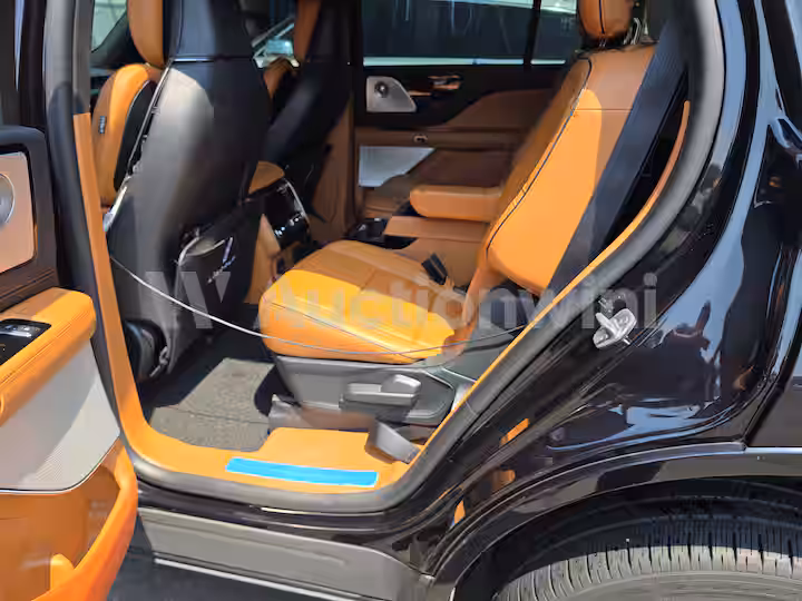 Lincoln Aviator 2021 — 33