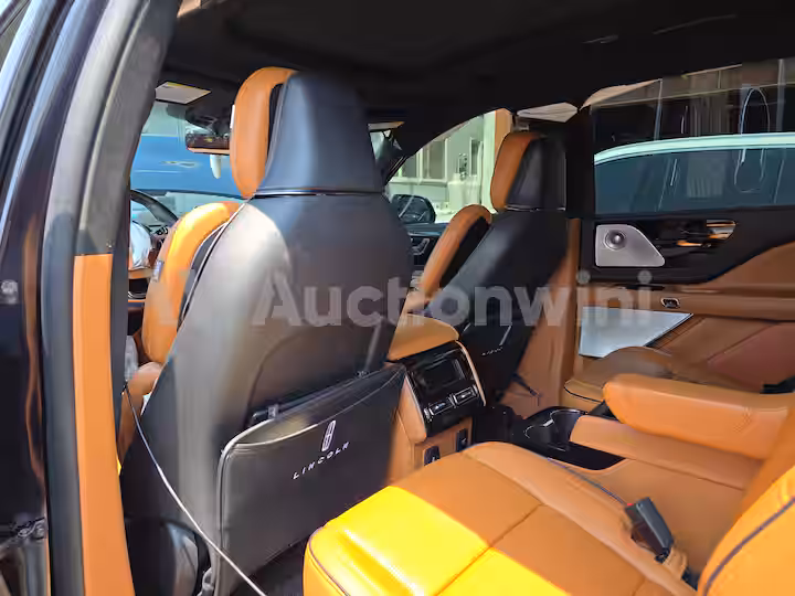 Lincoln Aviator 2021 — 34