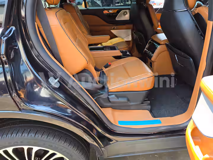 Lincoln Aviator 2021 — 39