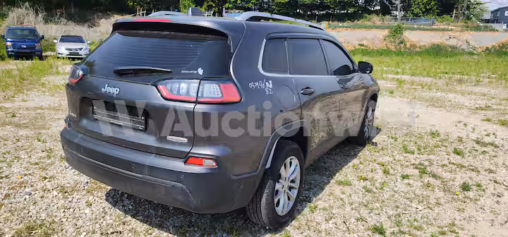 Jeep Cherokee 2019 — 5
