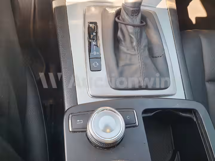 Mercedes Benz C Class 2010 — 4