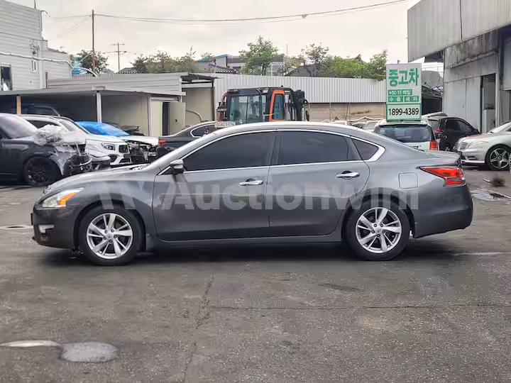 Nissan Altima 2015 — 3