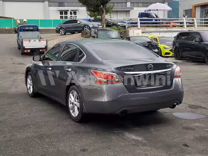 Nissan Altima 2015 — 4