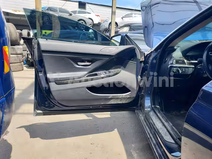 BMW 6 Series 2014 — 35