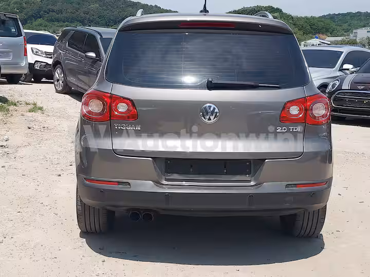 Volkswagen Tiguan 2009 — 3