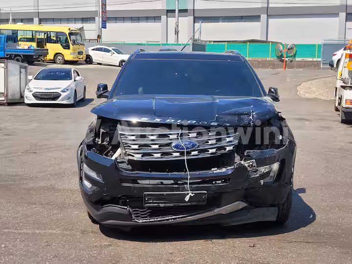 Ford Explorer 2017 — 1
