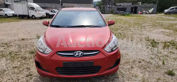Hyundai Accent 2015 — 2