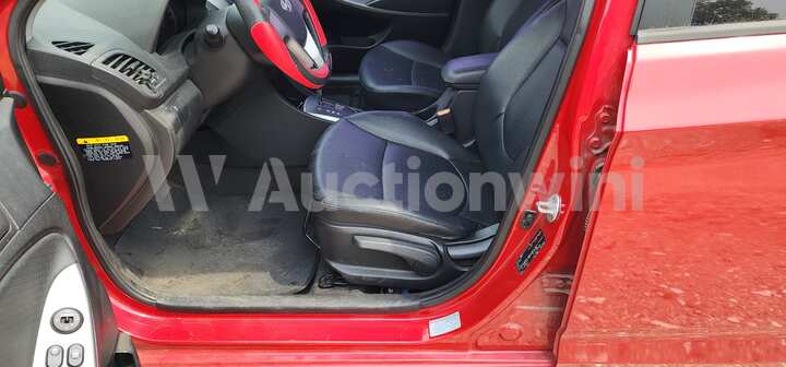 Hyundai Accent 2015 — 41