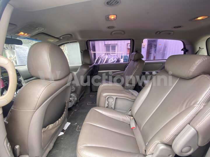 Kia Carnival 2011 — 21