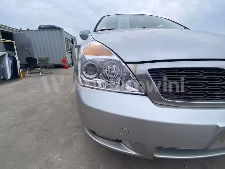 Kia Carnival 2011 — 4