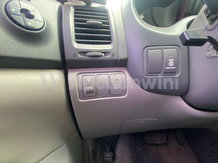 Kia Carnival 2011 — 32