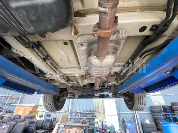 Kia Carnival 2011 — 34
