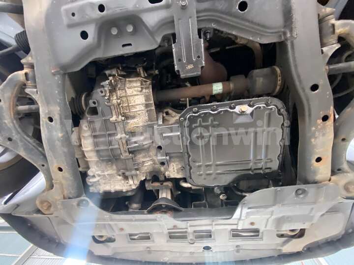 Kia Carnival 2011 — 36