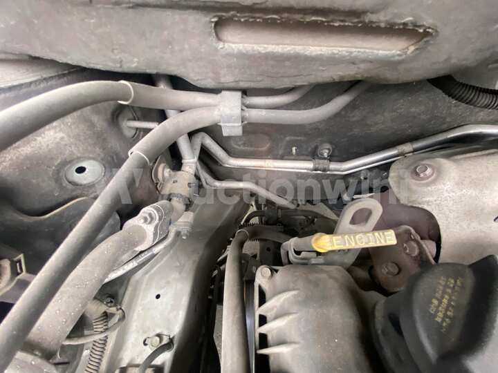 Kia Carnival 2011 — 50