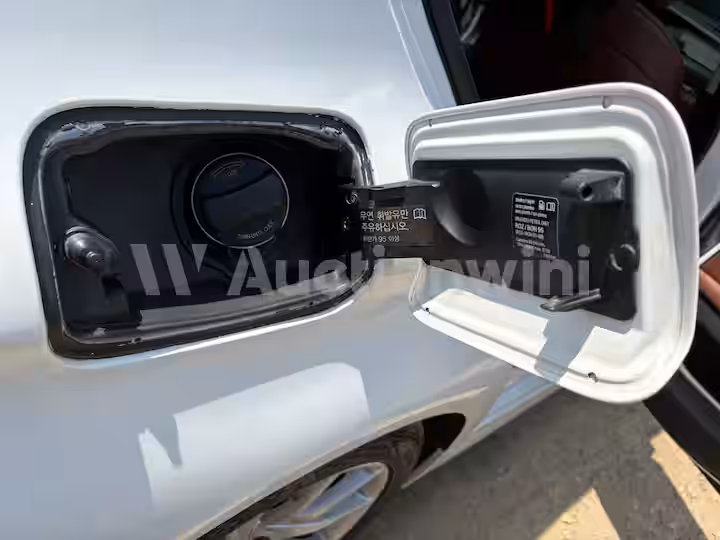BMW 5 Series 2012 — 20