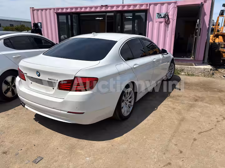 BMW 5 Series 2012 — 5
