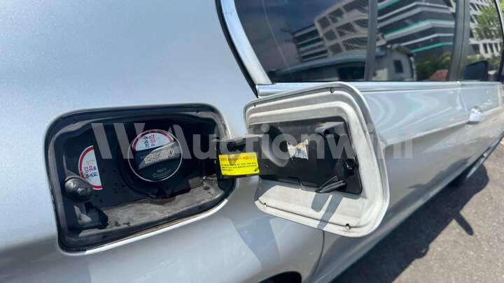 BMW 5 Series 2011 — 15
