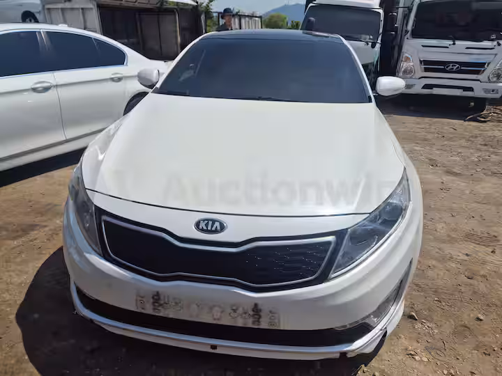 Kia K5 2013 — 2