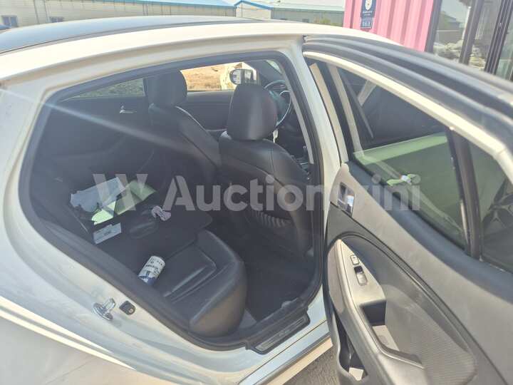 Kia K5 2013 — 29