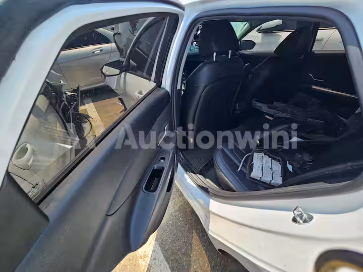 Hyundai Avante 2021 — 26