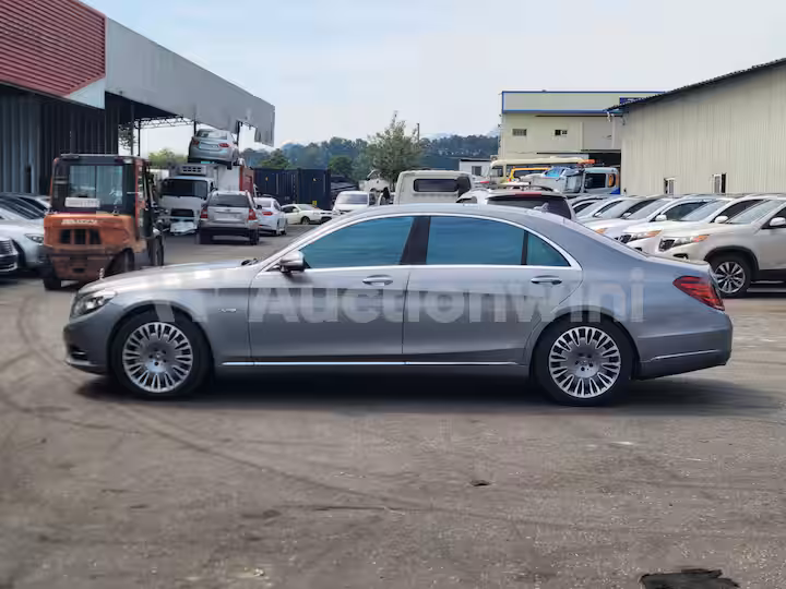 Mercedes Benz S Class 2015 — 3