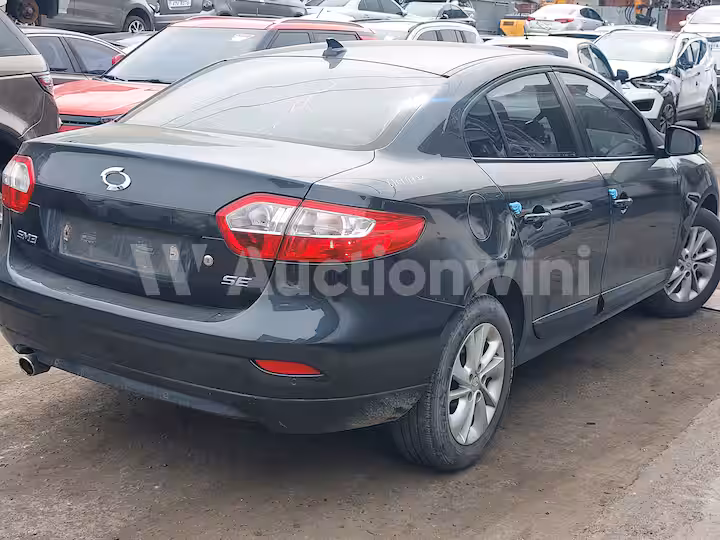 Renault SM3 2015 — 5